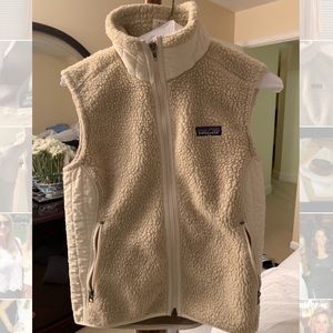 Cream Patagonia fleece vest